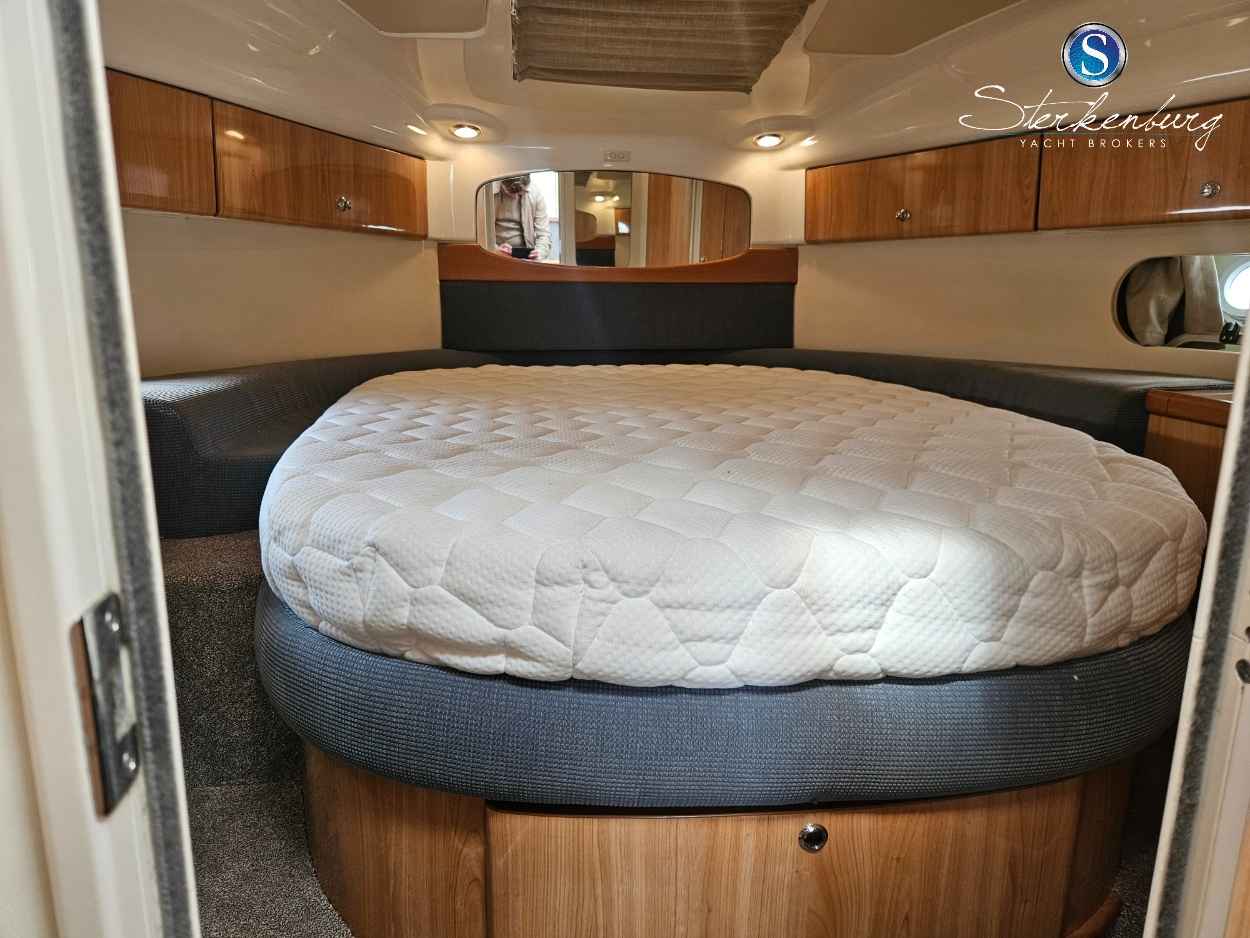Motorboot Sealine S37