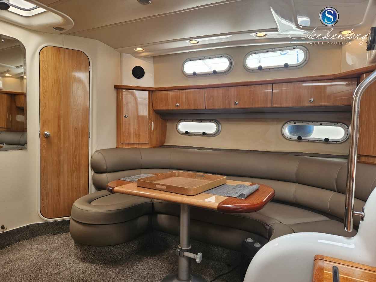 Motorboot Sealine S37