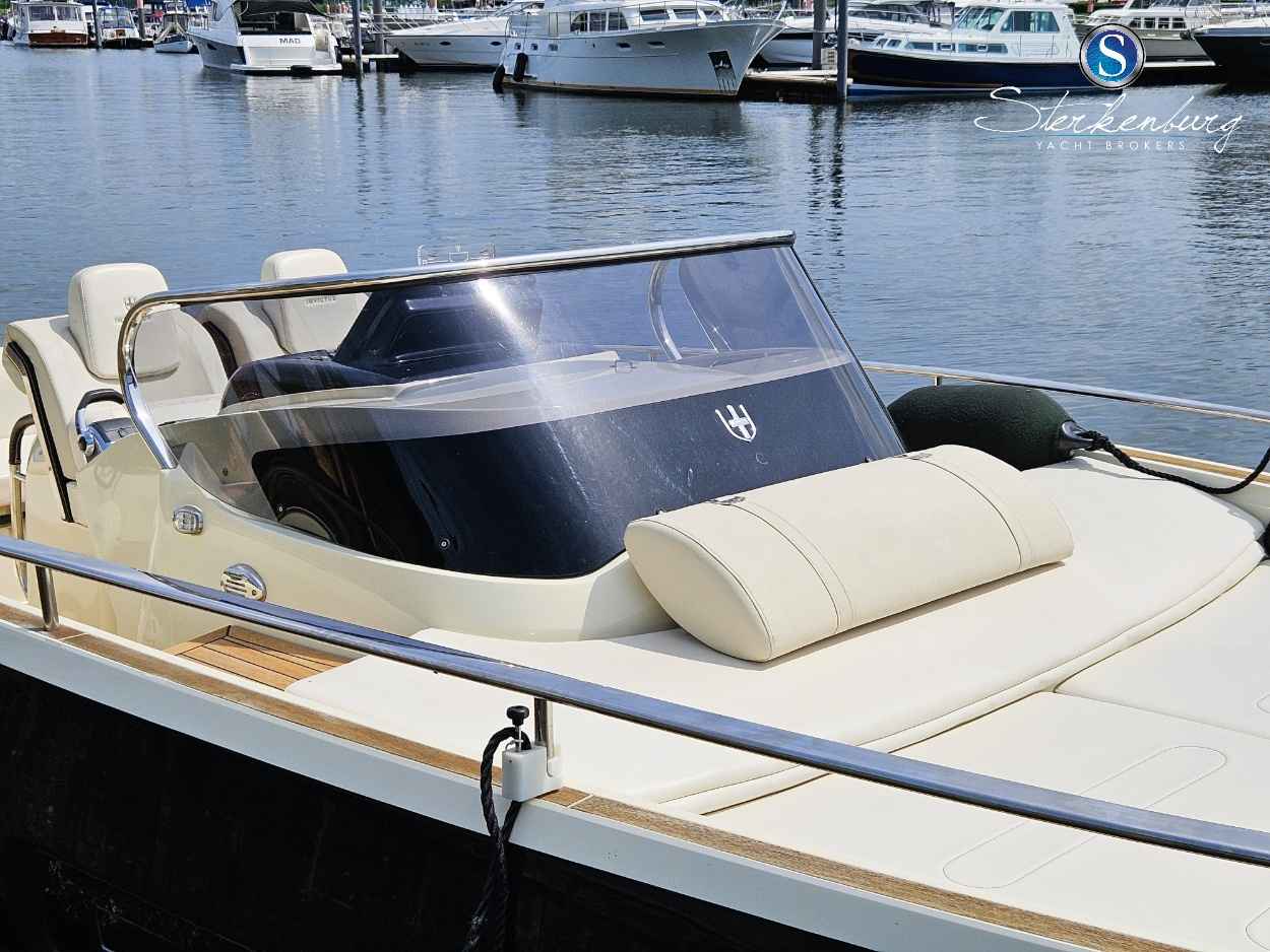 Motorboot Invictus 280 GT