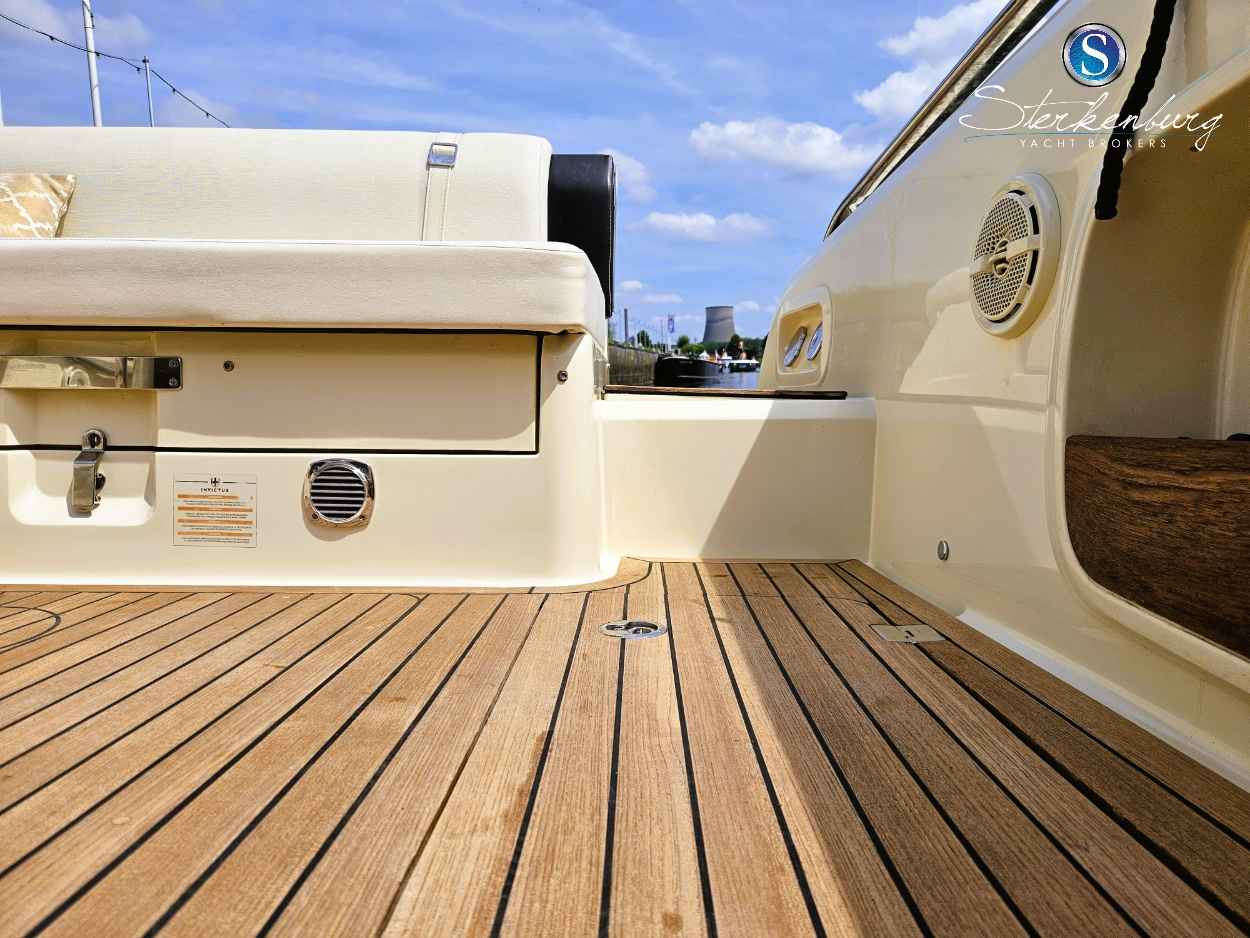 Motorboot Invictus 280 GT