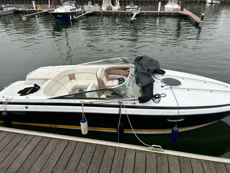 Motorboot Cobalt Boats (US) 263