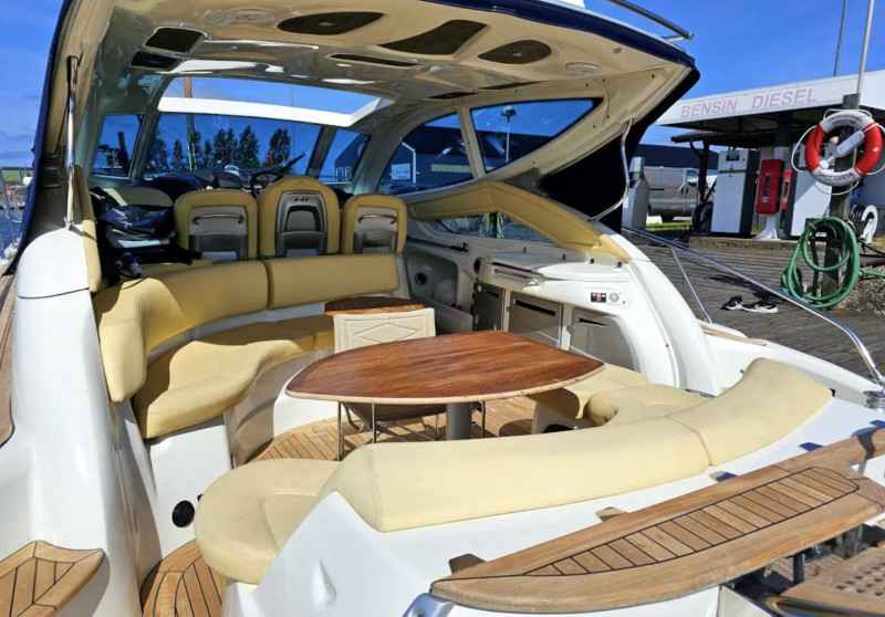 Motorboot Cranchi Yachts Mediterranee 43 HT