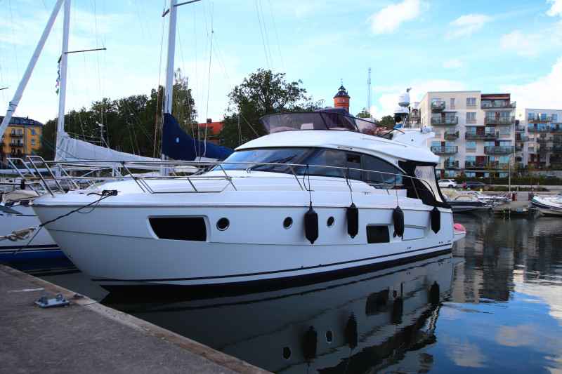 Motorboot Cranchi Yachts Mediterranee 43 HT