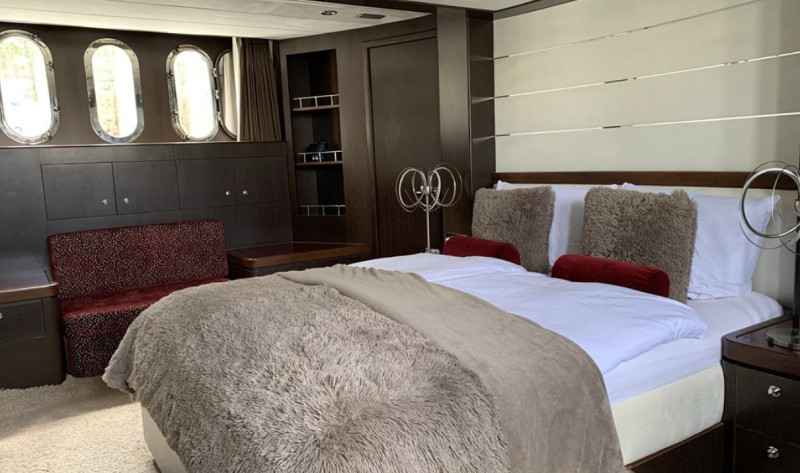 Motorboot Elegance 72