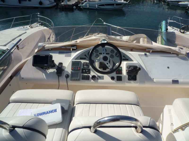 Motorboot Fairline Phantom 40 Fly