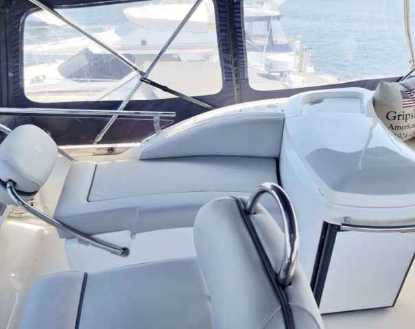 Motorboot Fairline (GB) Phantom 40 Fly
