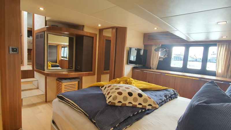 Motorboot Absolute 52 Fly