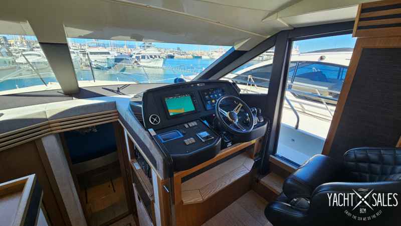 Motorboot Absolute 52 Fly