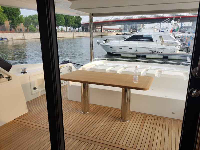 Motorboot Absolute 60 Fly