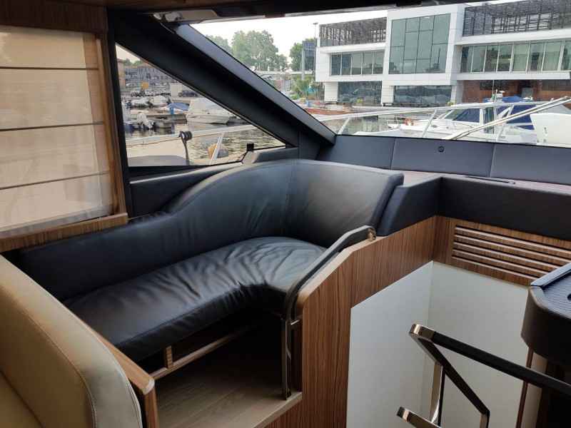 Motorboot Absolute 60 Fly
