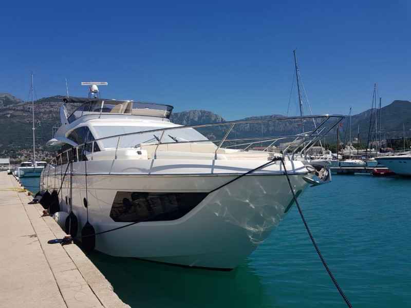 Motorboot Absolute 60 Fly