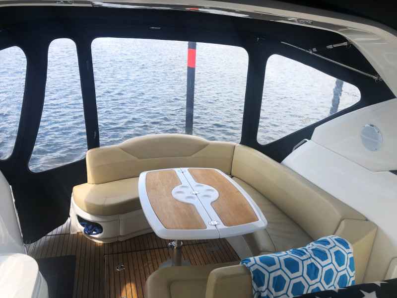 Motorboot Beneteau Monte Carlo 37 Sports Cruiser