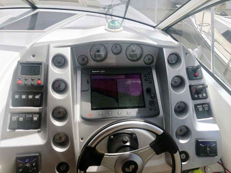 Motorboot Beneteau Monte Carlo 37 Sports Cruiser