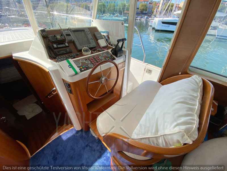 Motorboot Beneteau Swift Trawler 42