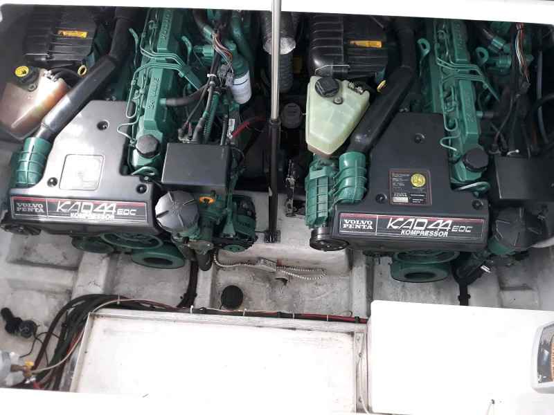 Motorboot Fairline Targa 34