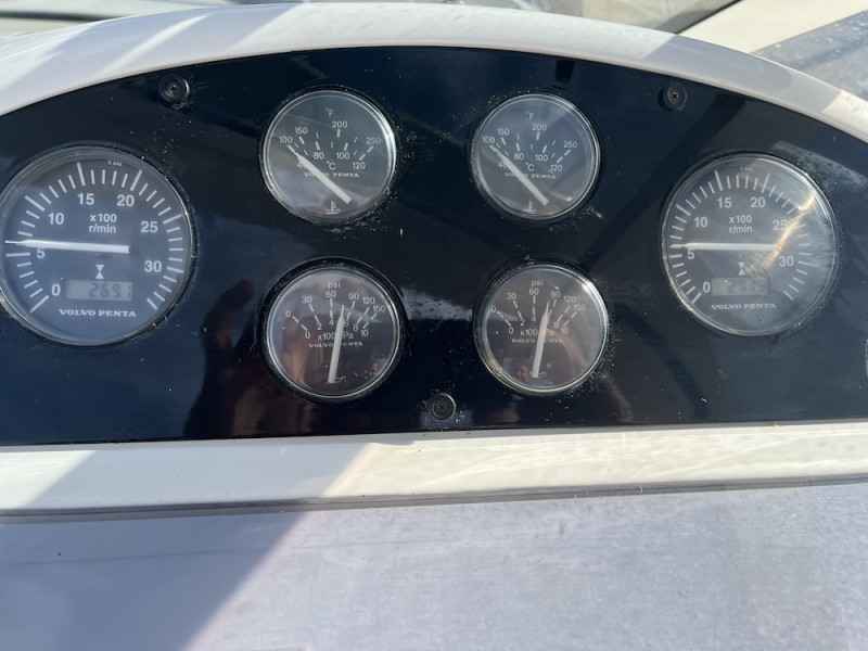 Motorboot Fairline Targa 43