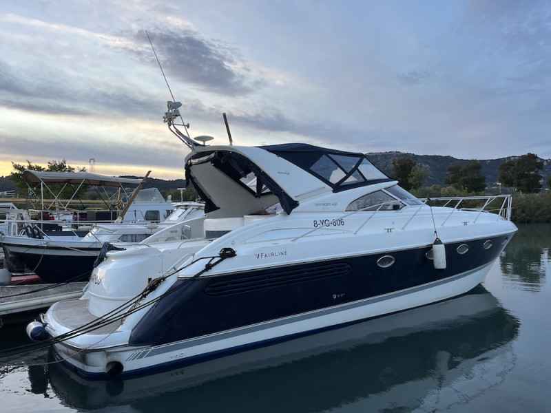 Motorboot Fairline Targa 43