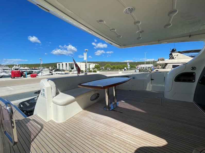 Motorboot Azimut 68 Evo