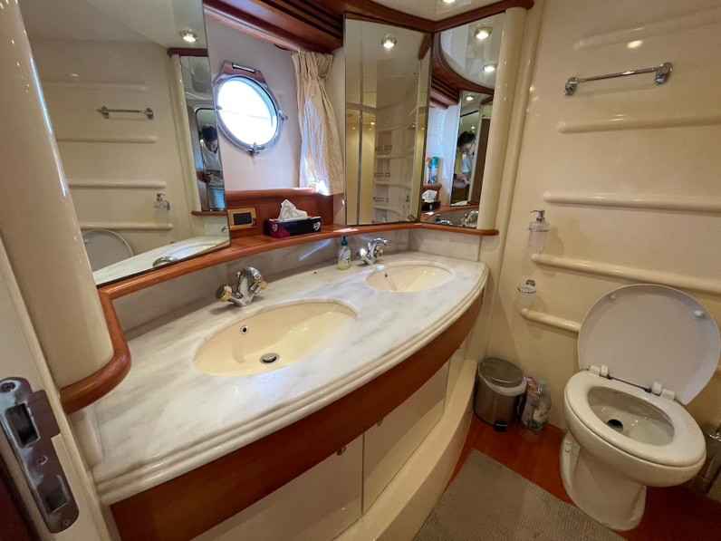 Motorboot Azimut 68 Evo
