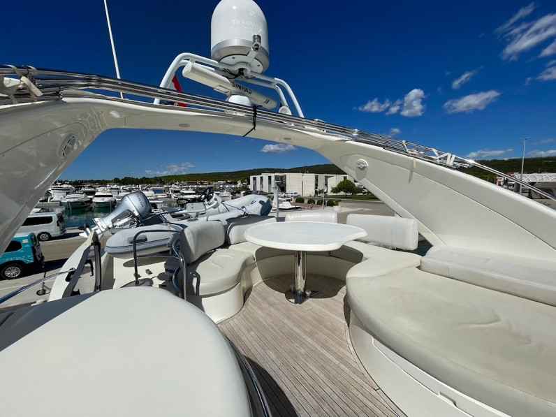 Motorboot Azimut 68 Evo