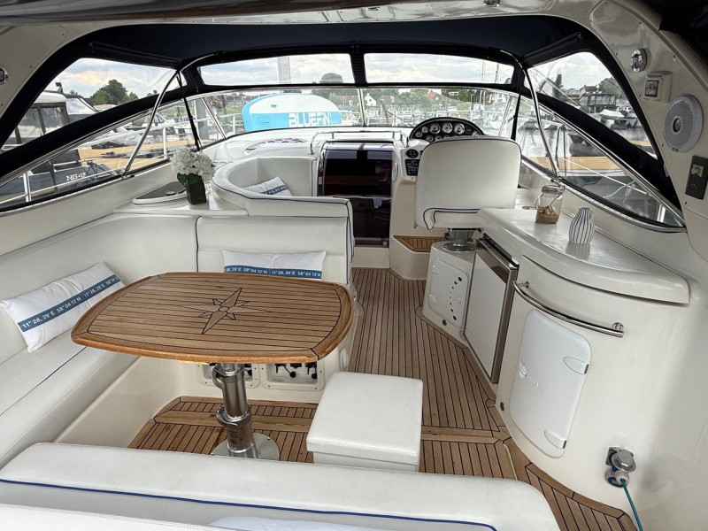Motorboot Bavaria 35 Sport