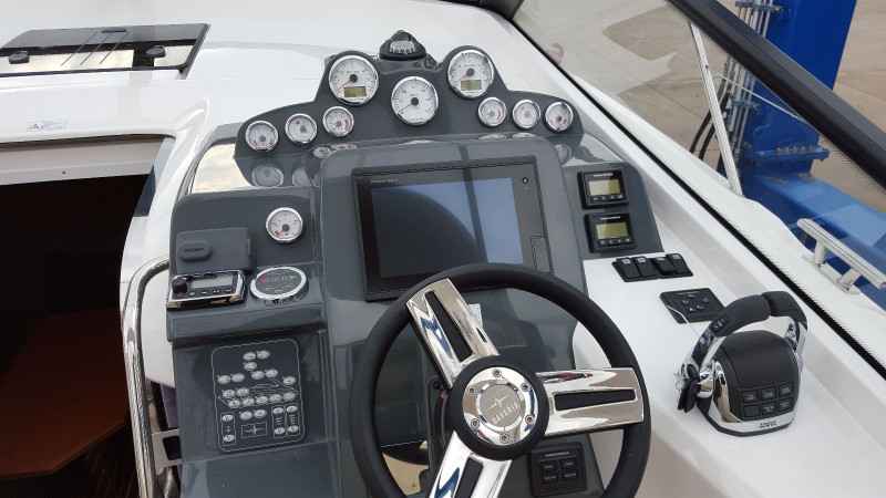 Motorboot Bavaria 36 Sport Open
