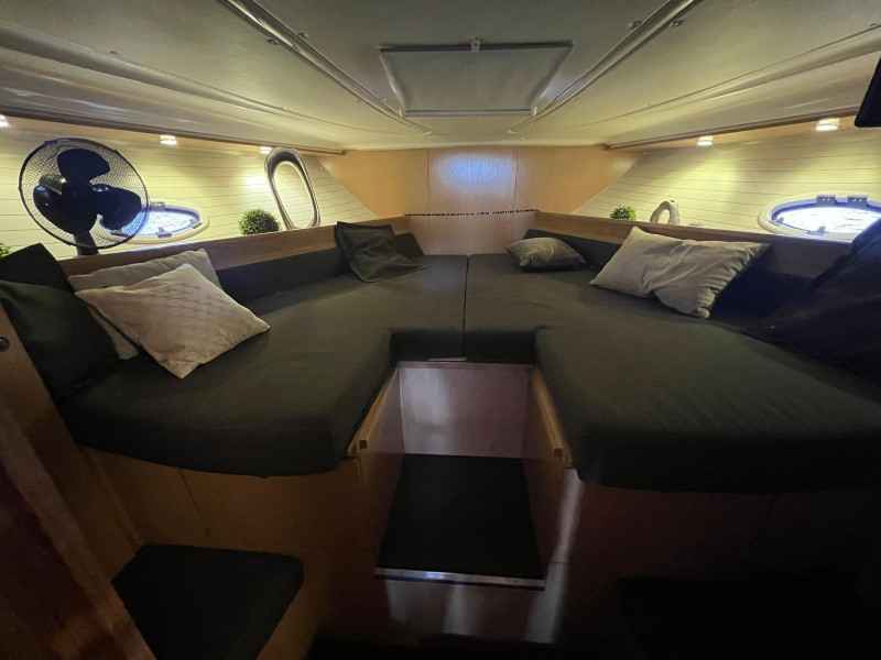 Motorboot Bavaria 37 HT