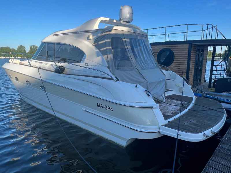 Motorboot Bavaria 37 HT