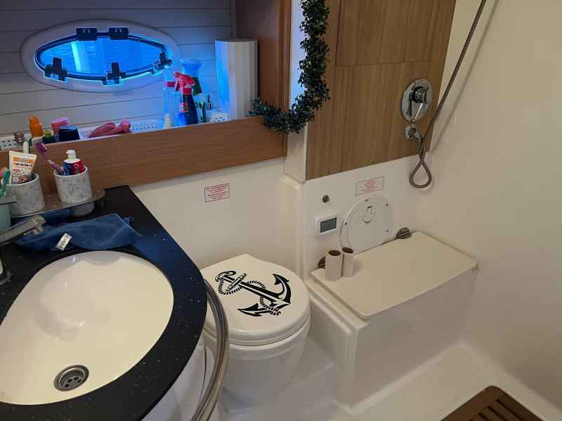Motorboot Bavaria 37 HT