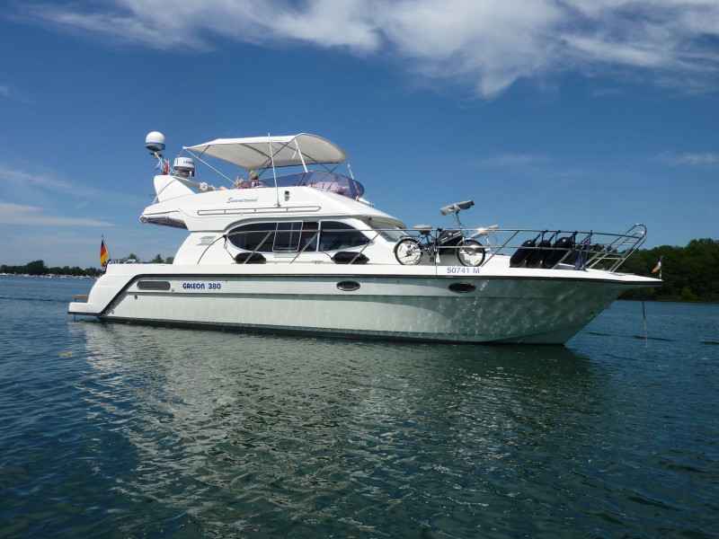 Motorboot Nimbus 42 Nova Coupé
