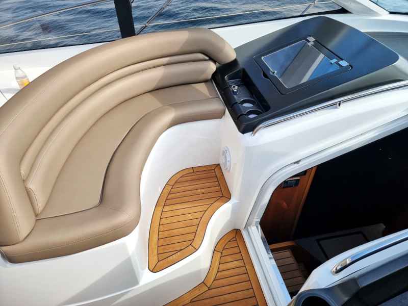 Motorboot Sunseeker Portofino 47 HT