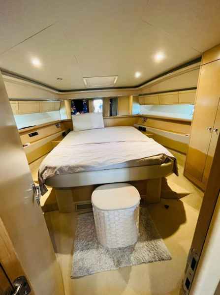 Motorboot Ferretti 530