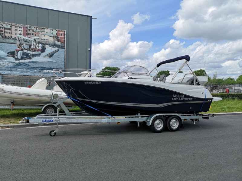 Motorboot Sea Ray 300 Express Cruiser