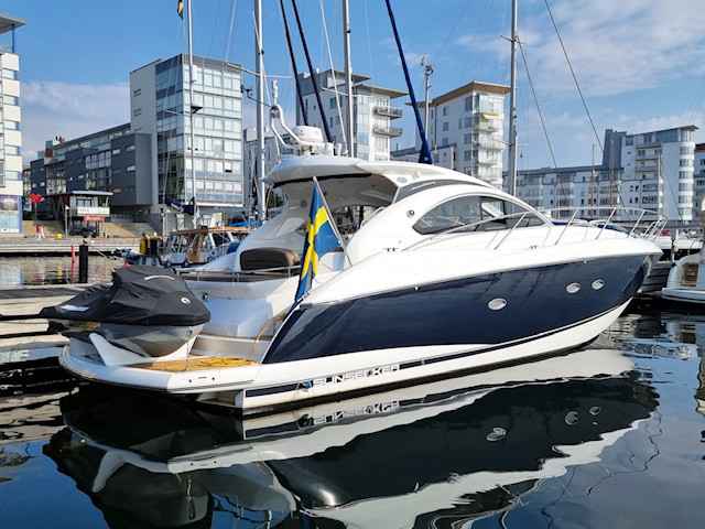 Motorboot Axopar Brabus Shadow 900 Cross Cabin