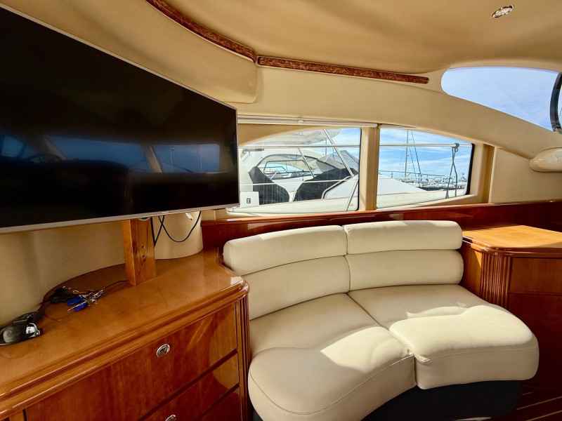 Motorboot Azimut 42 Fly