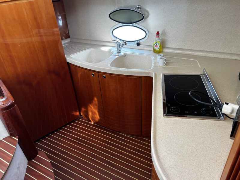 Motorboot Azimut 42 Fly