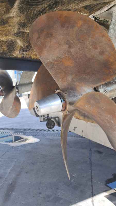 Motorboot Azimut 42 Fly