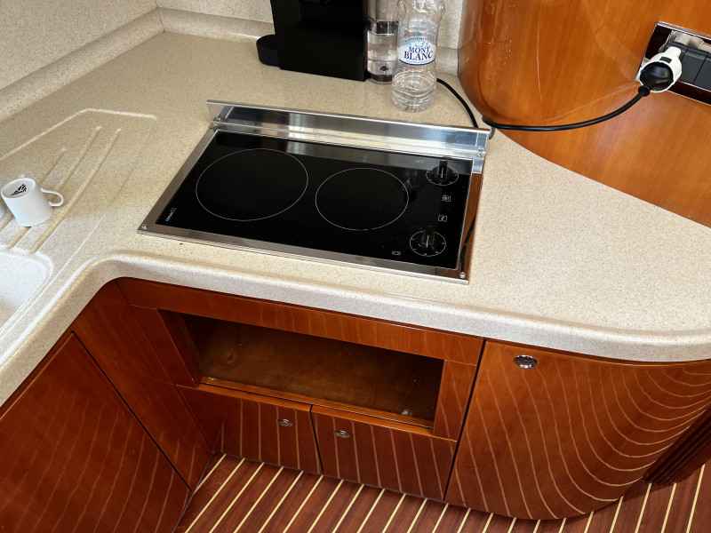 Motorboot Azimut 42 Fly