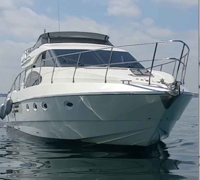 Motorboot Azimut 52 Fly