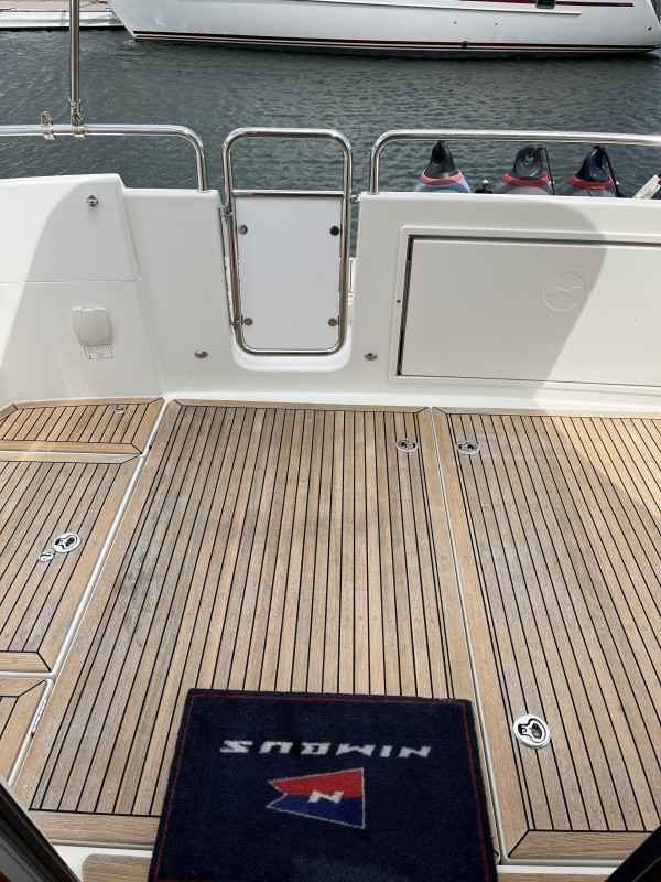 Motorboot Nimbus 365 Coupe