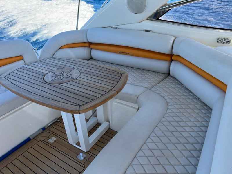 Motorboot Sunseeker Camargue 44