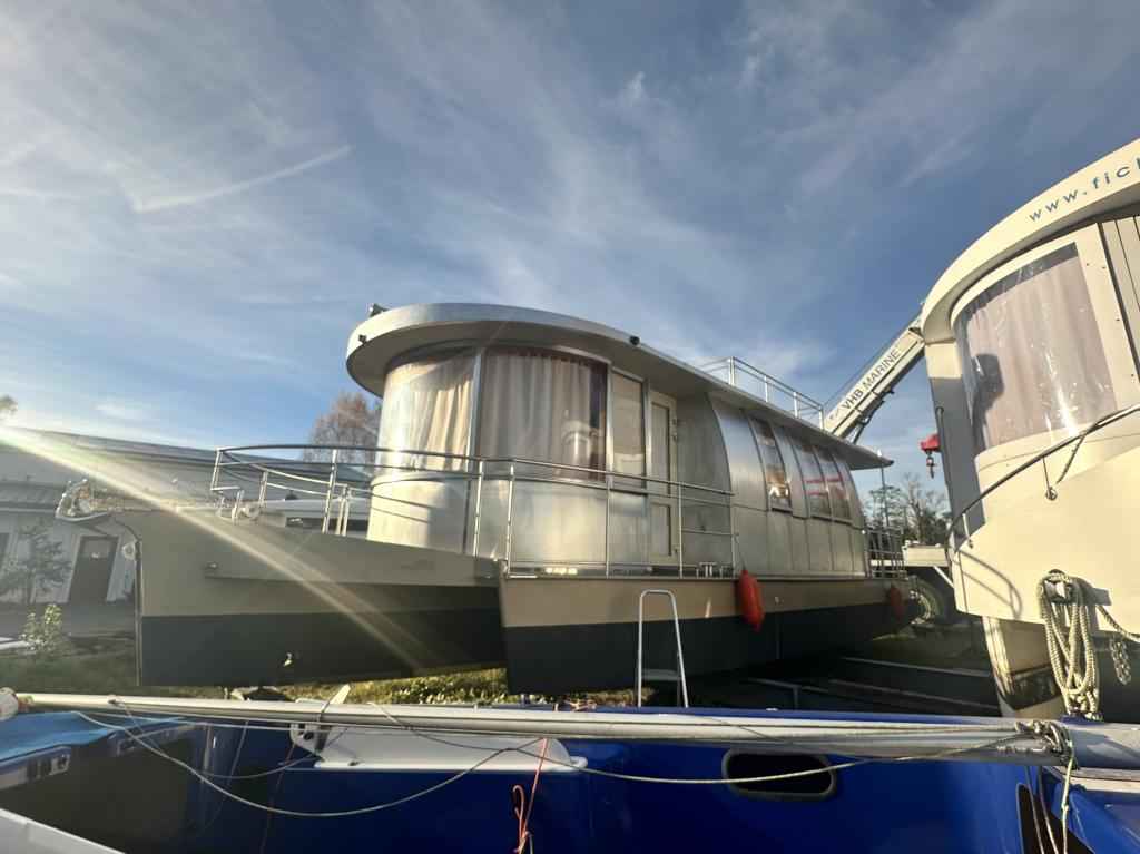 Motorboot keine Angabe Explorator