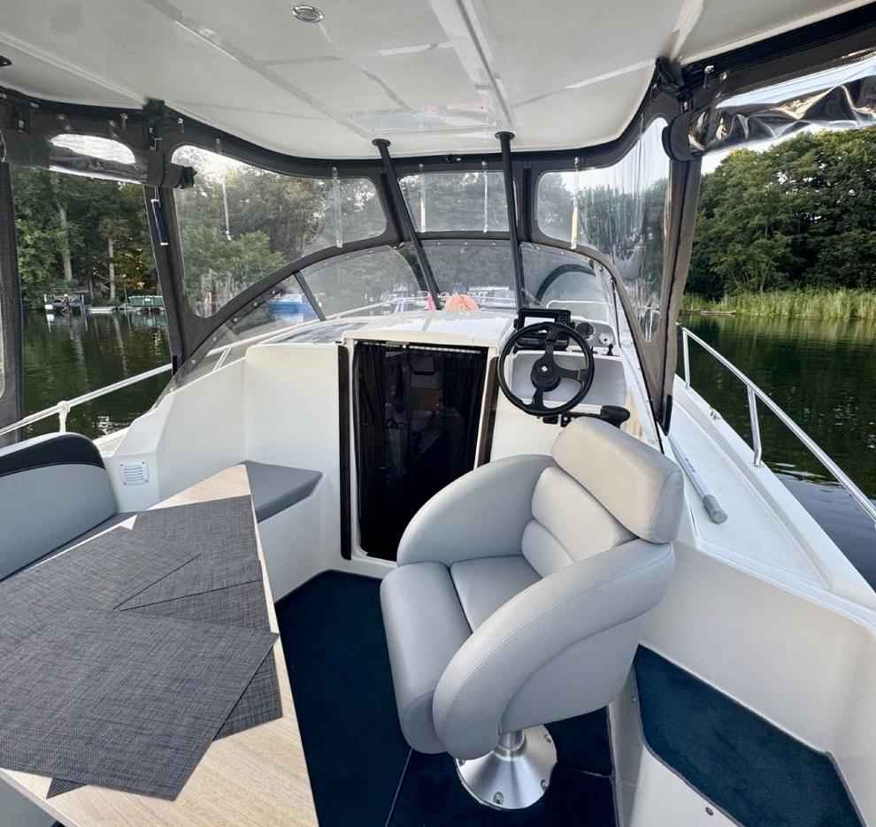 Motorboot Balt 818 Titanium
