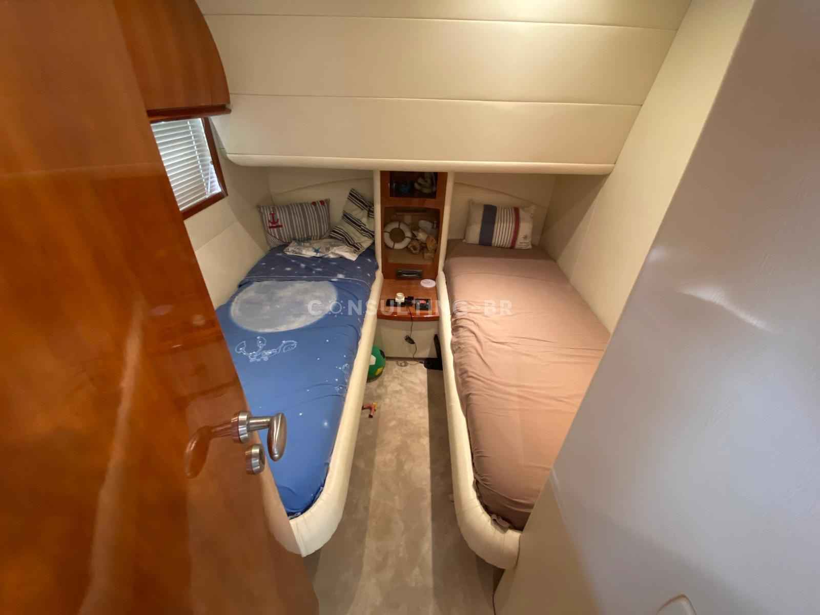 Motorboot Pershing 54