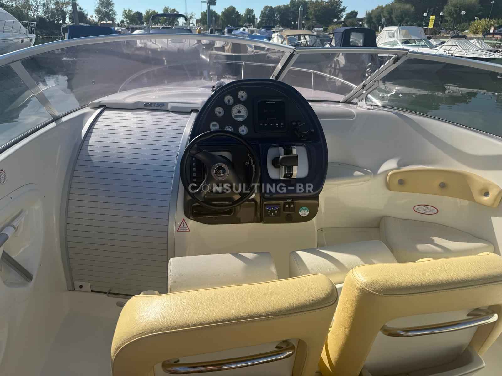 Motorboot Cranchi CSL 27