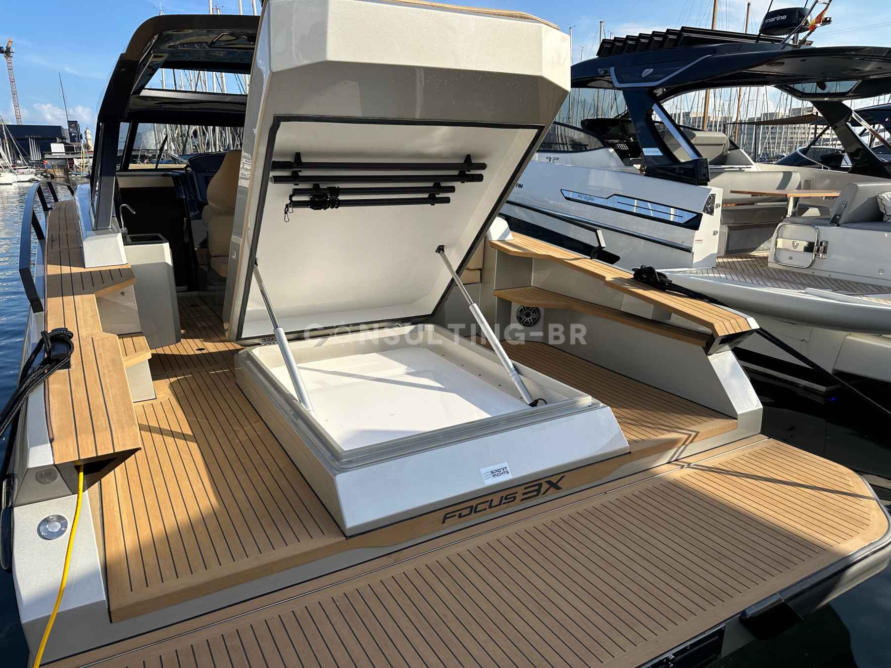 Motorboot Focus 3X