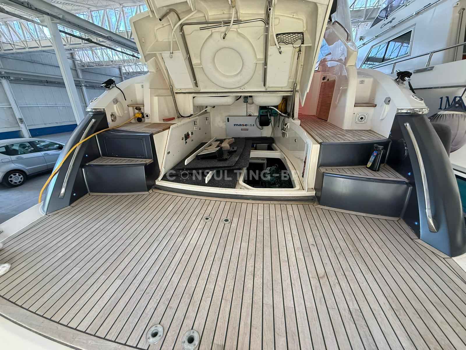 Motorboot Absolute 47 HT