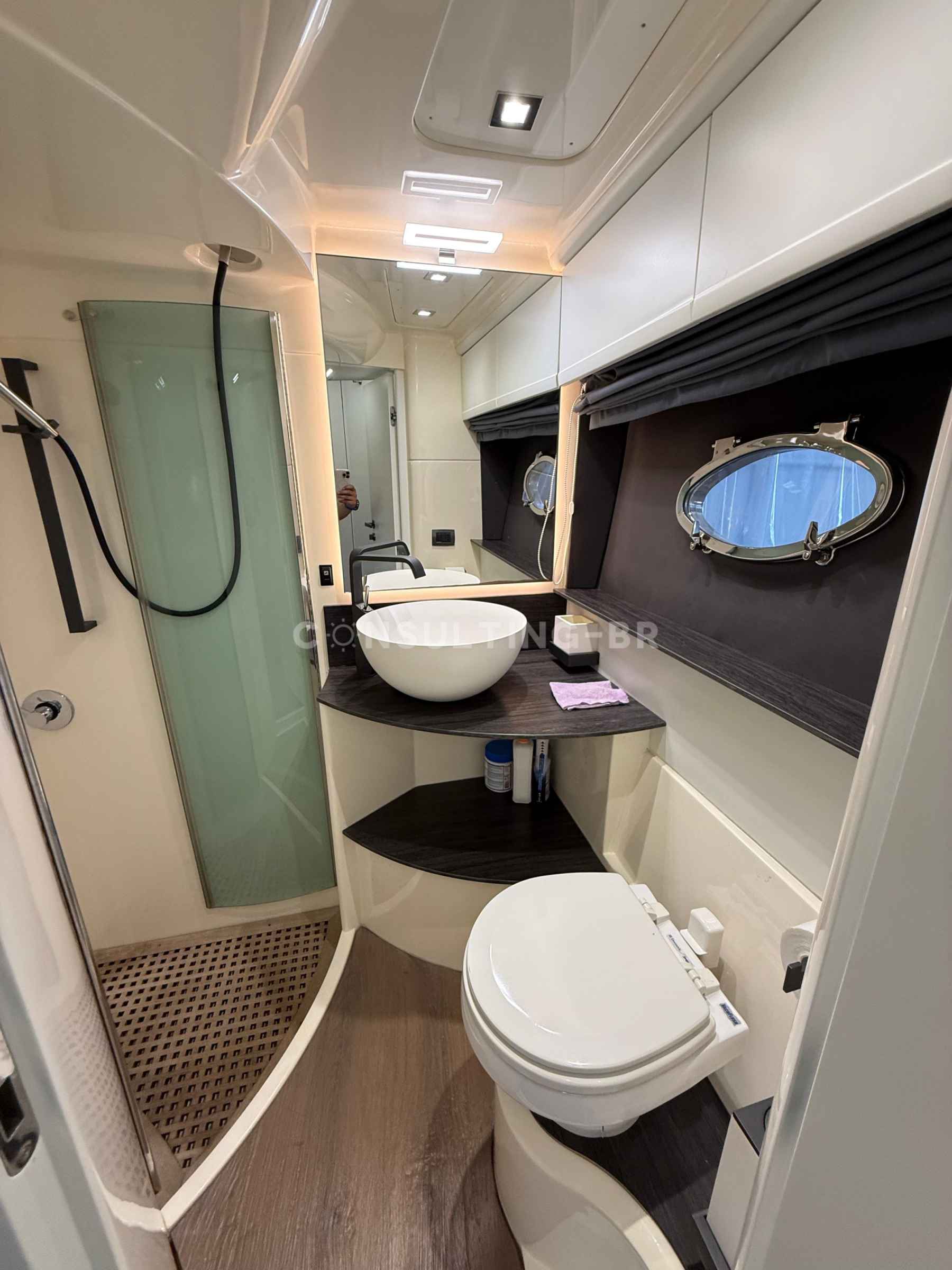 Motorboot Absolute 47 HT