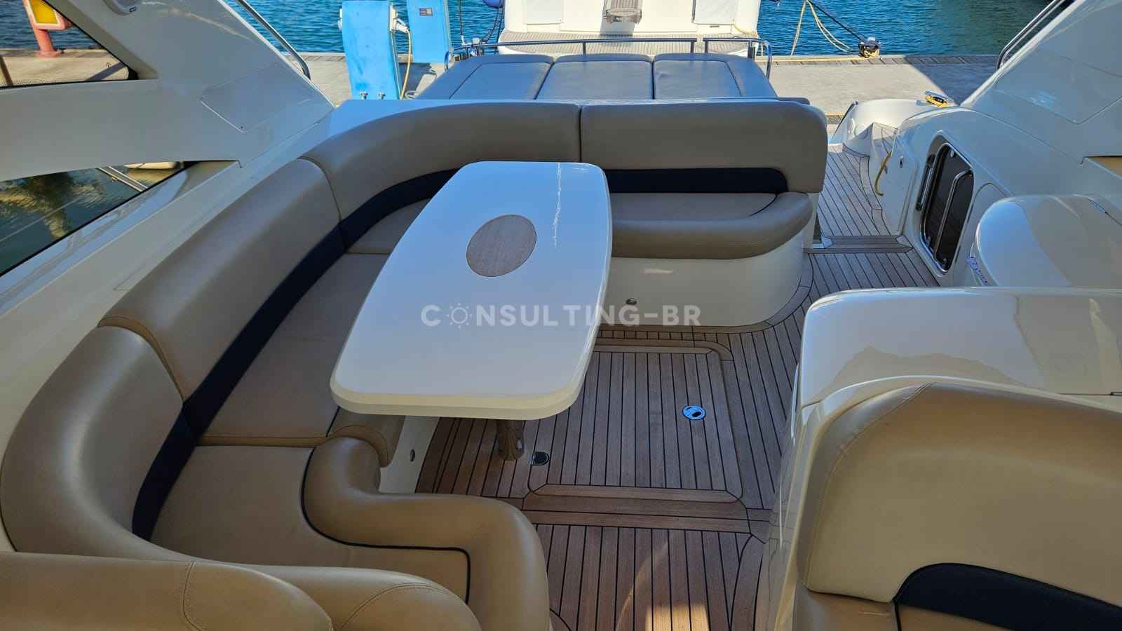 Motorboot Princess V48 HT