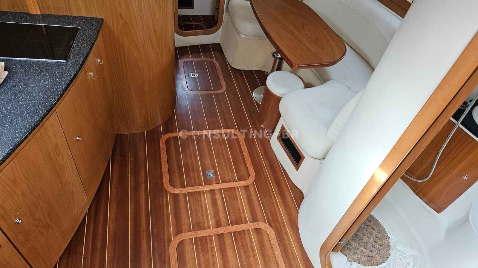 Motorboot Innovazione & Progetti Mira 43